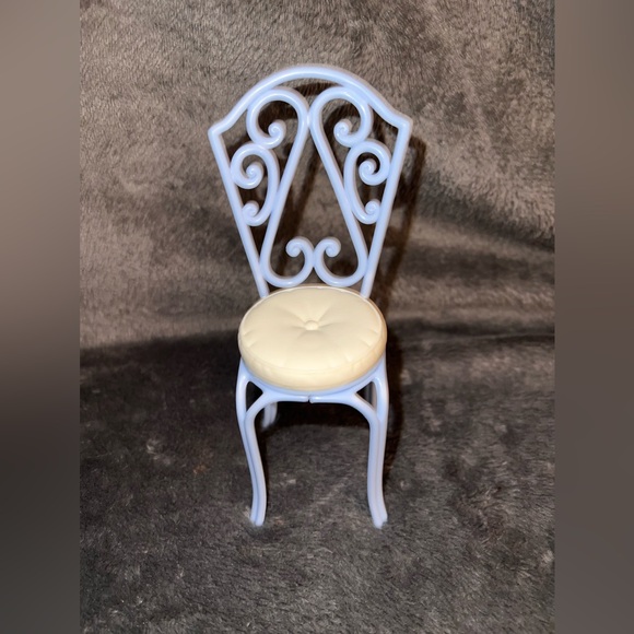 2002 Mattel Mary-Kate & Ashley Olsen Let’s Get Stylin’! Dressing Room B0175 Doll - Picture 11 of 12